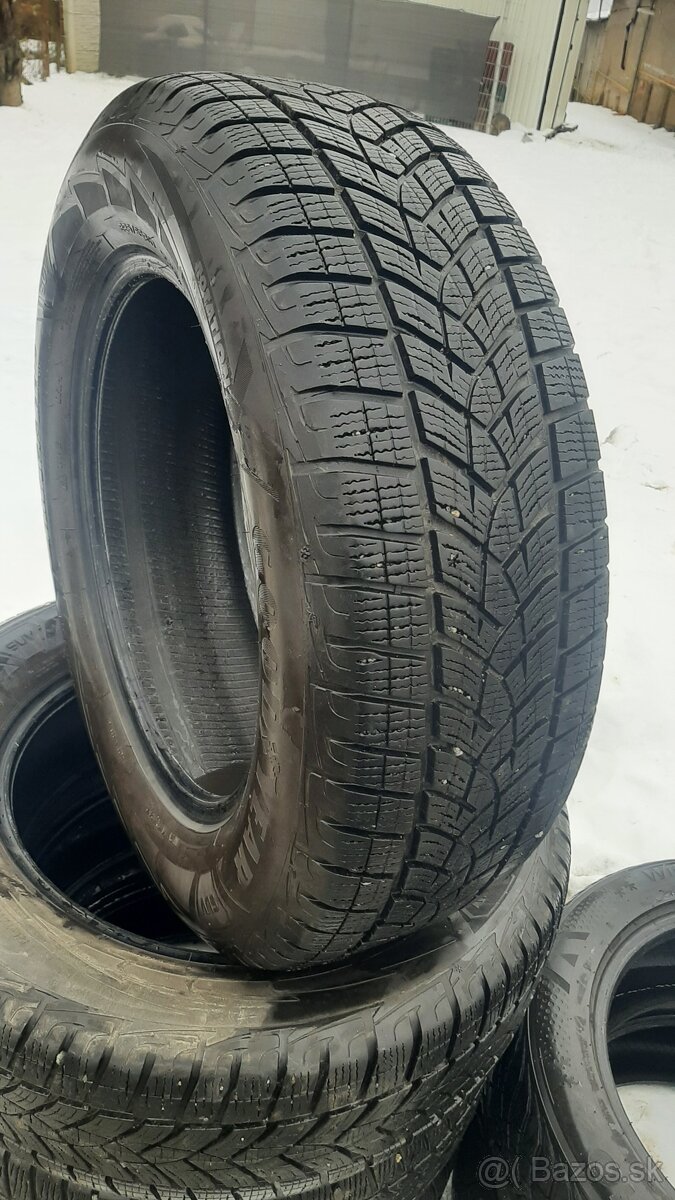 225/65r17 106H Nokian zimne - 10