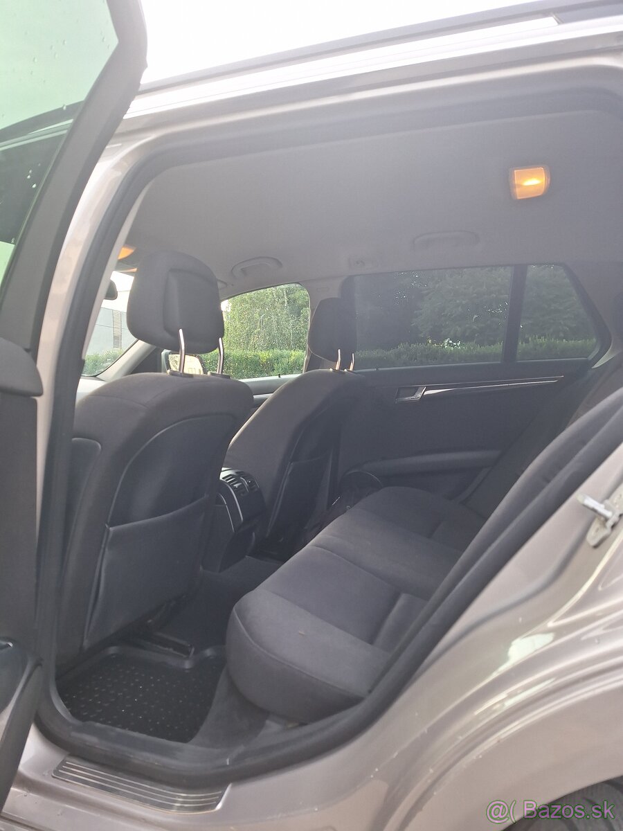 Mercedes-Benz C200 CDI - 10