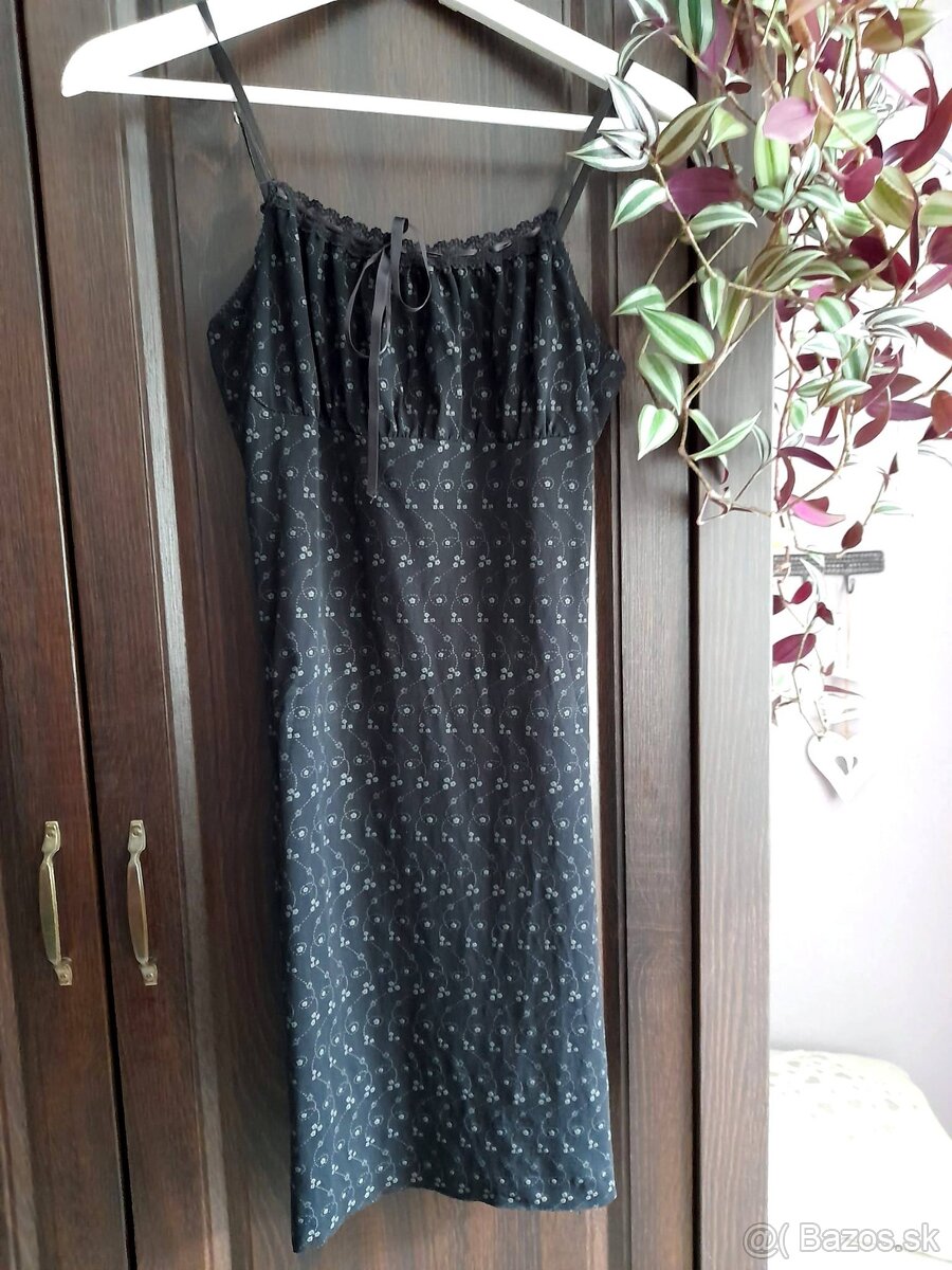 Krátke letné šaty - 10