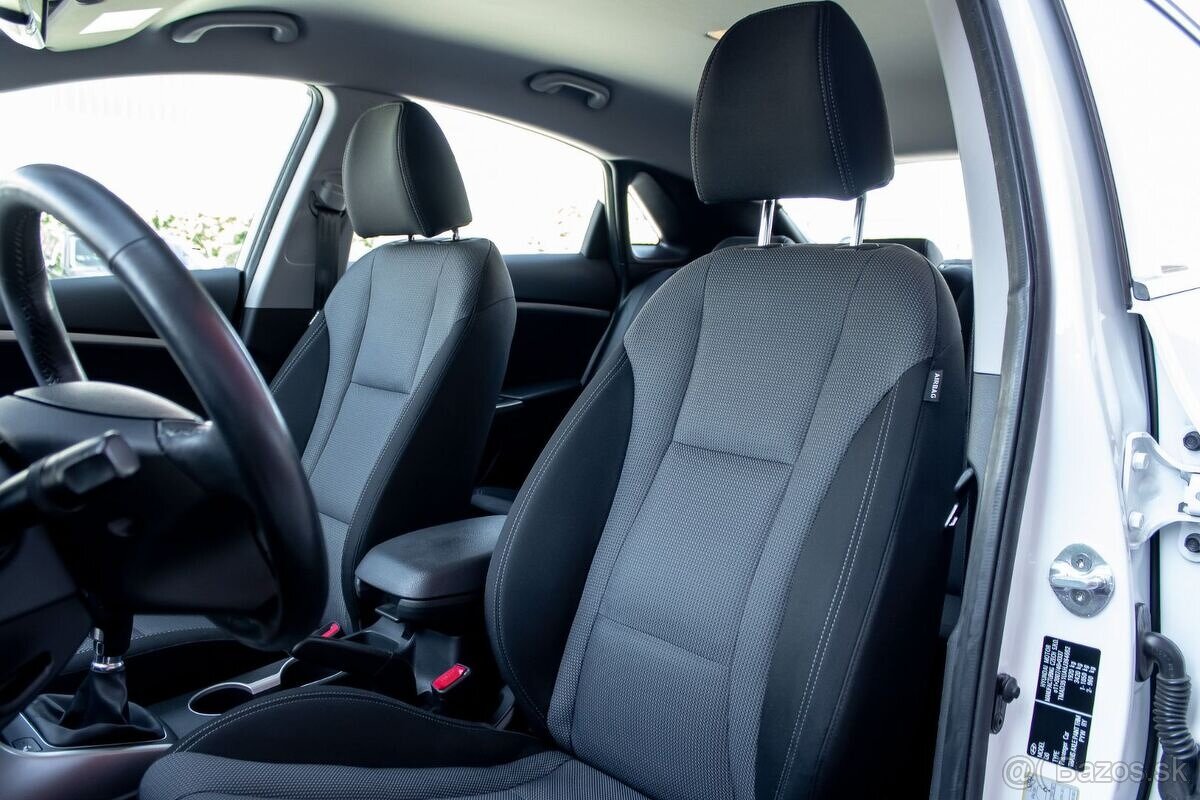 Hyundai i30 - 10