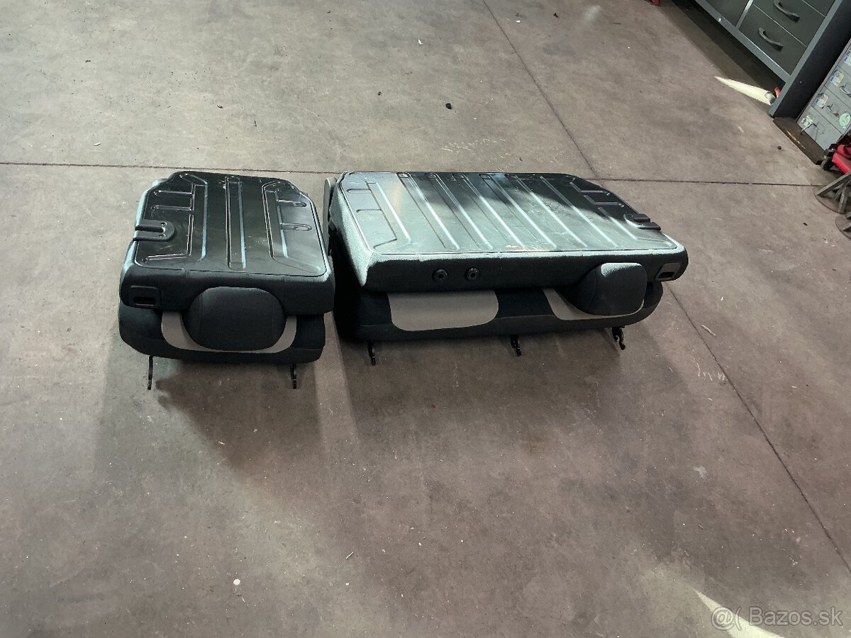 Citroen Berlingo - sada sedadel. 1000Kč - 10