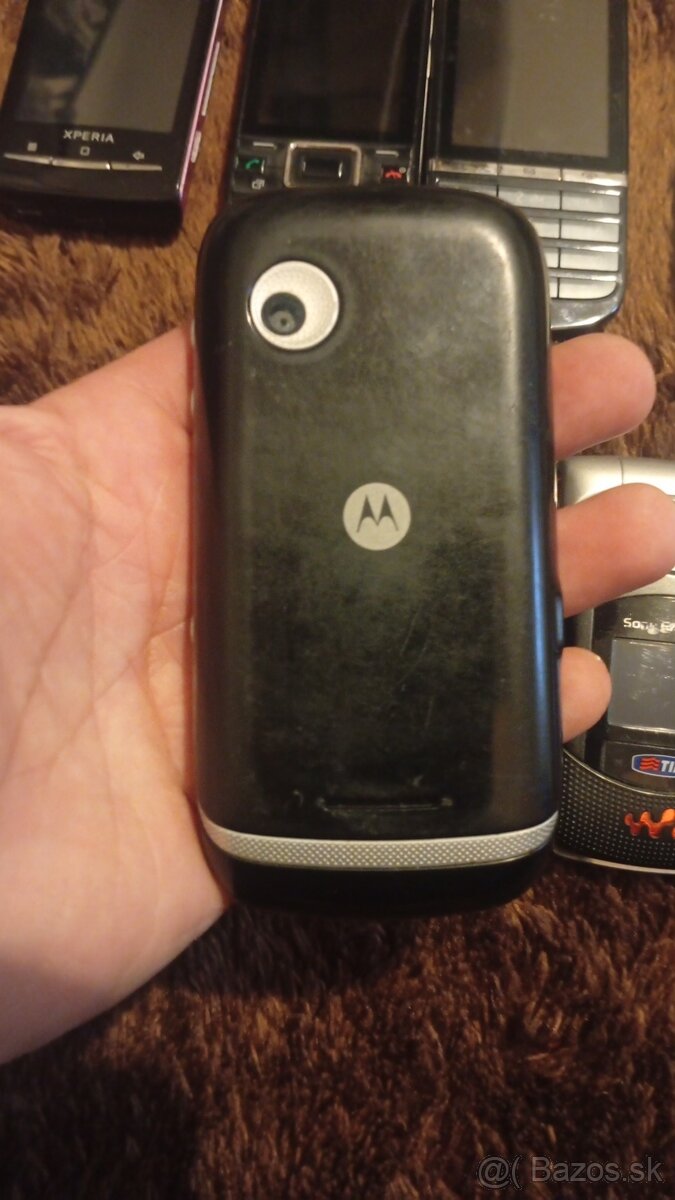 Retro telefóny - 10