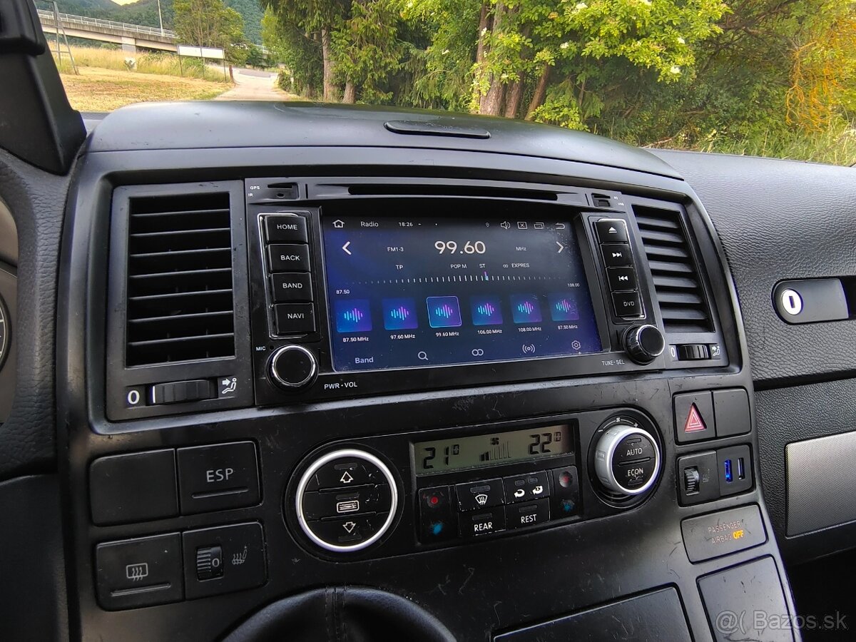 VW T5 Multivan 2.5 TDi • 128 kW • Klima • Webasto - 10