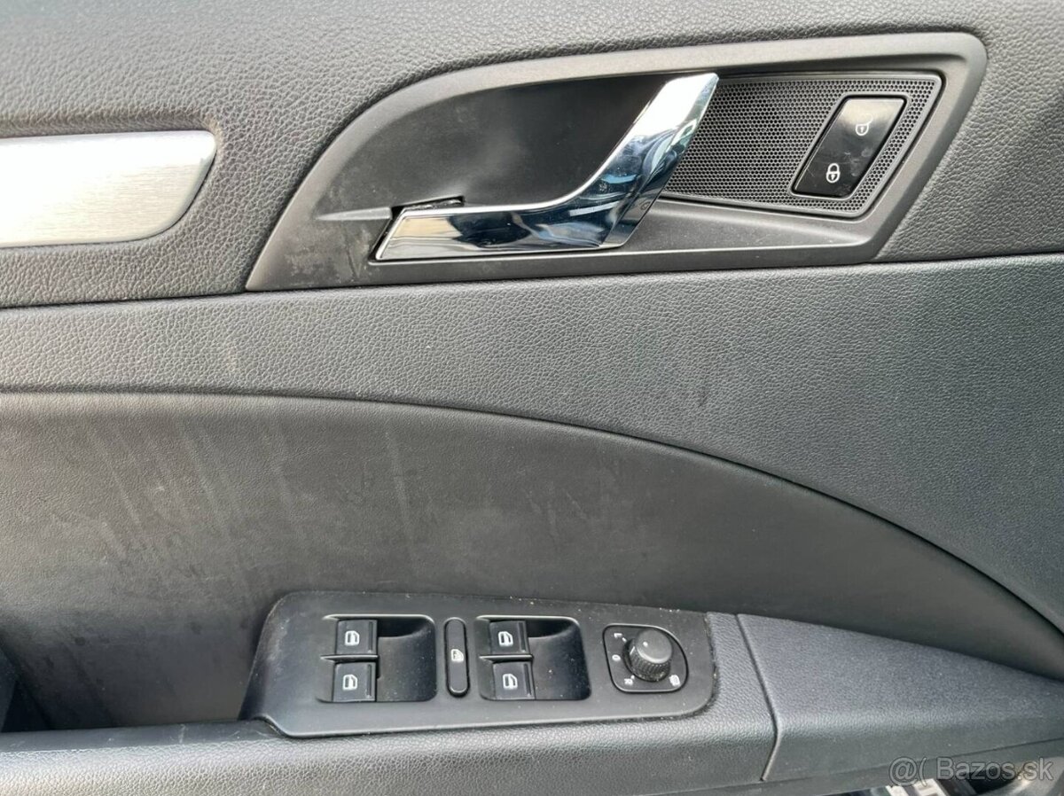 Škoda Superb 2.0 TDI DSG - 10