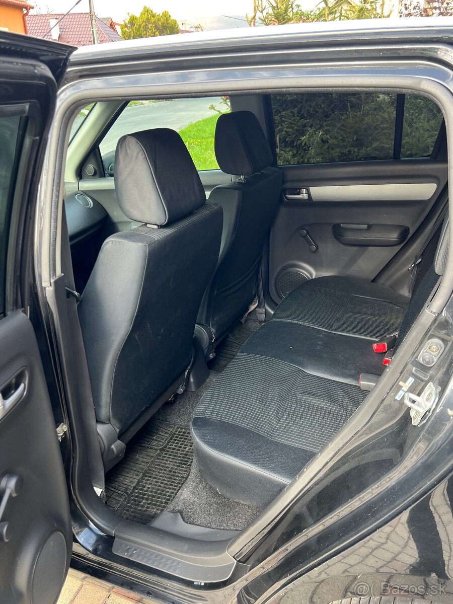 Suzuki Swift 1.3 benzín - 10