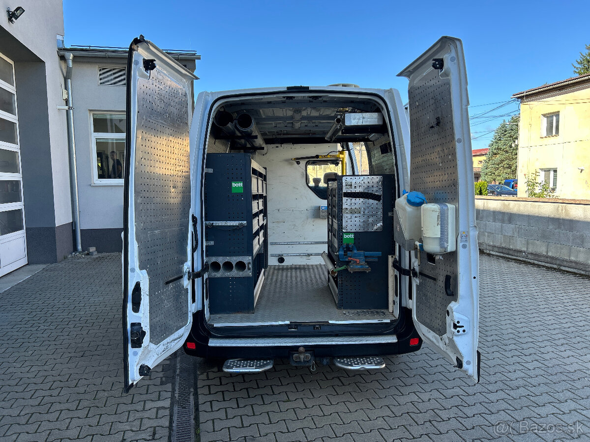 Renault Master 2.3 Dci L2H2, regálový systém BOTT, DPH - 10
