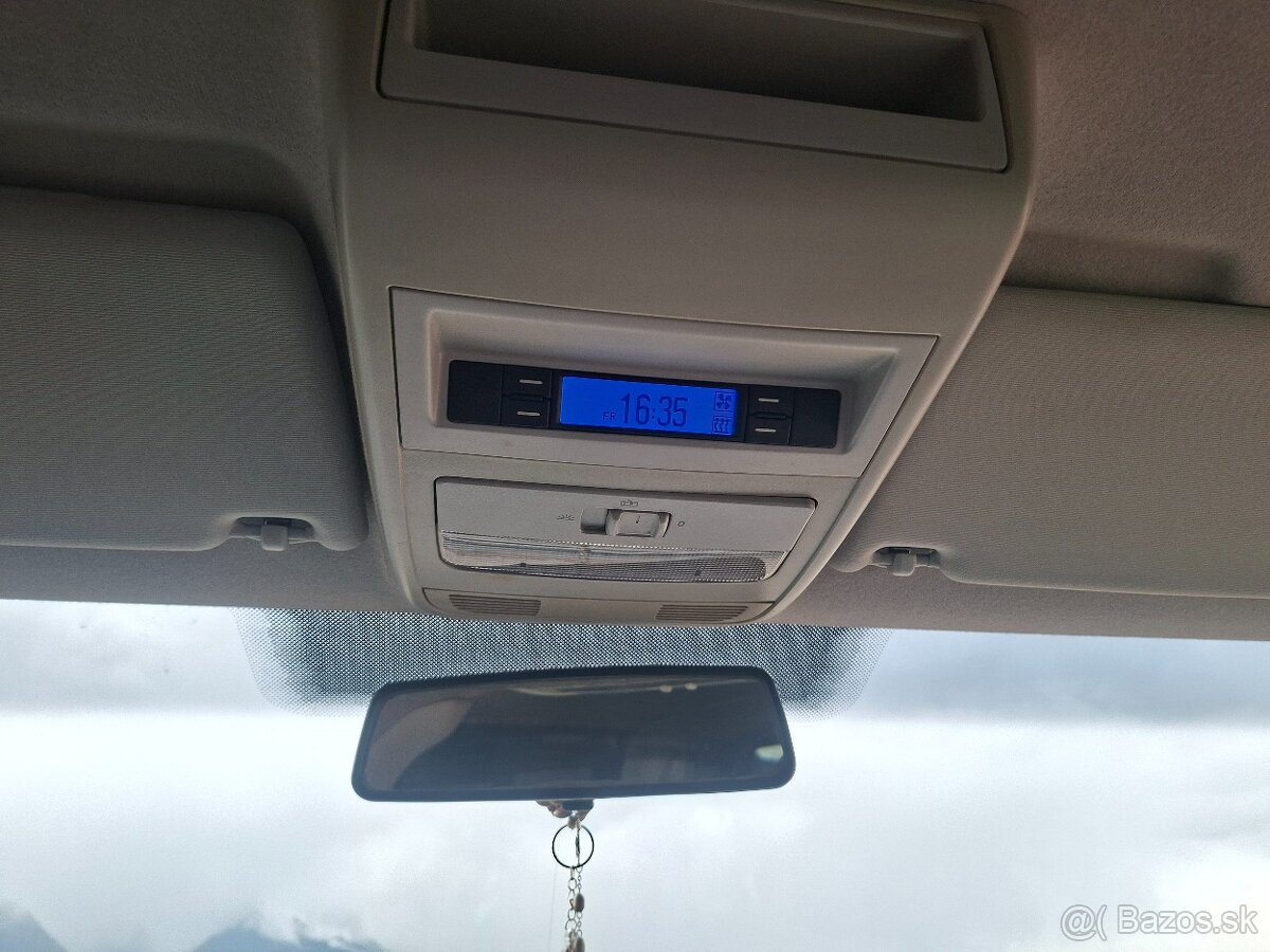 Wolksvagen transporter T5 1,9 TDI - 10