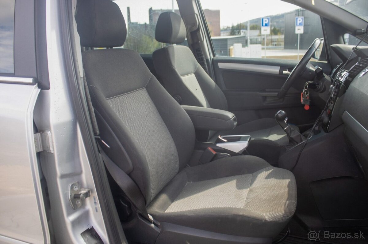 Opel Zafira 1.9 DT 88kW M6 - 10