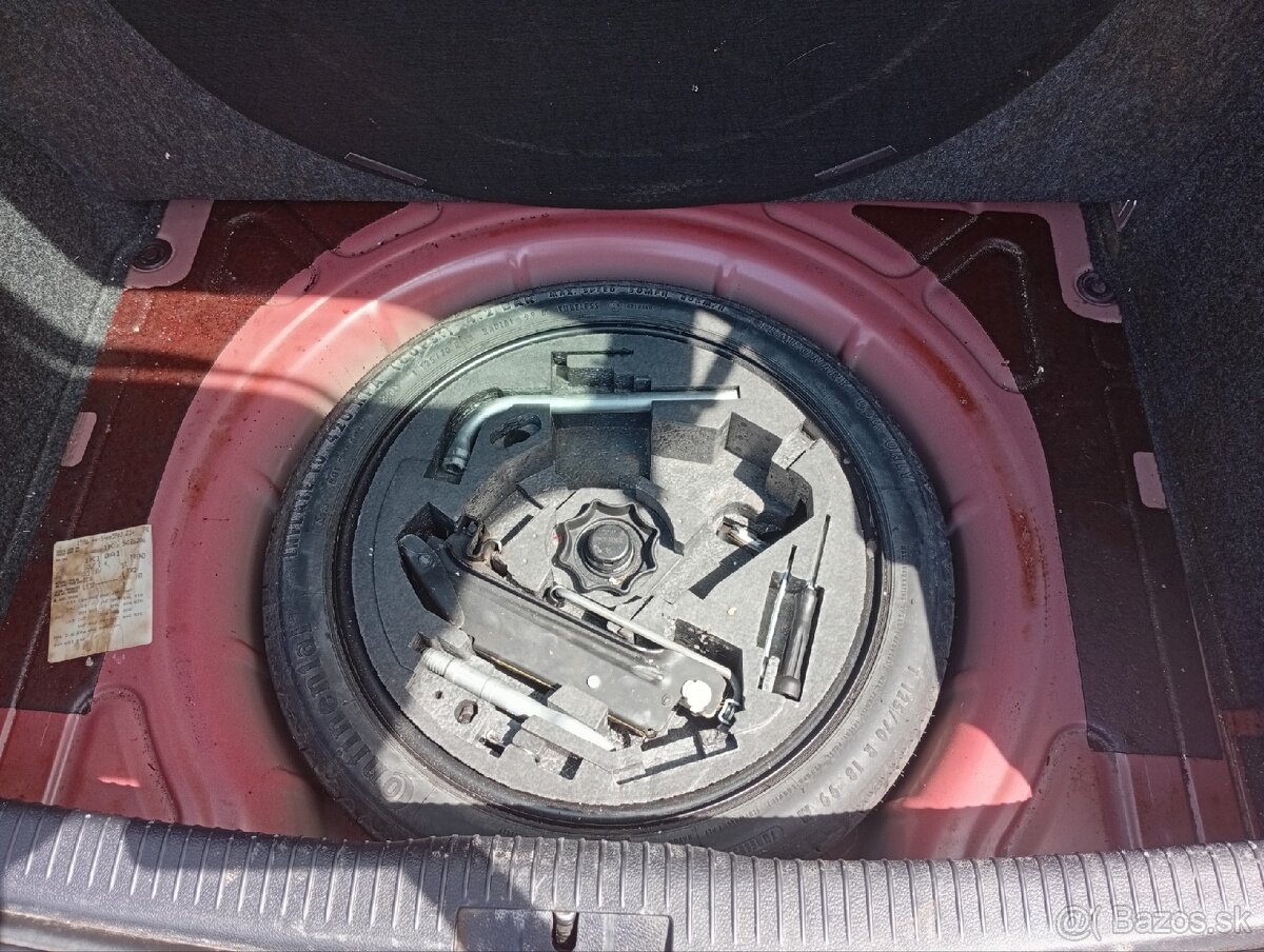 VW Golf 5, rv 12/ 2004 - 10