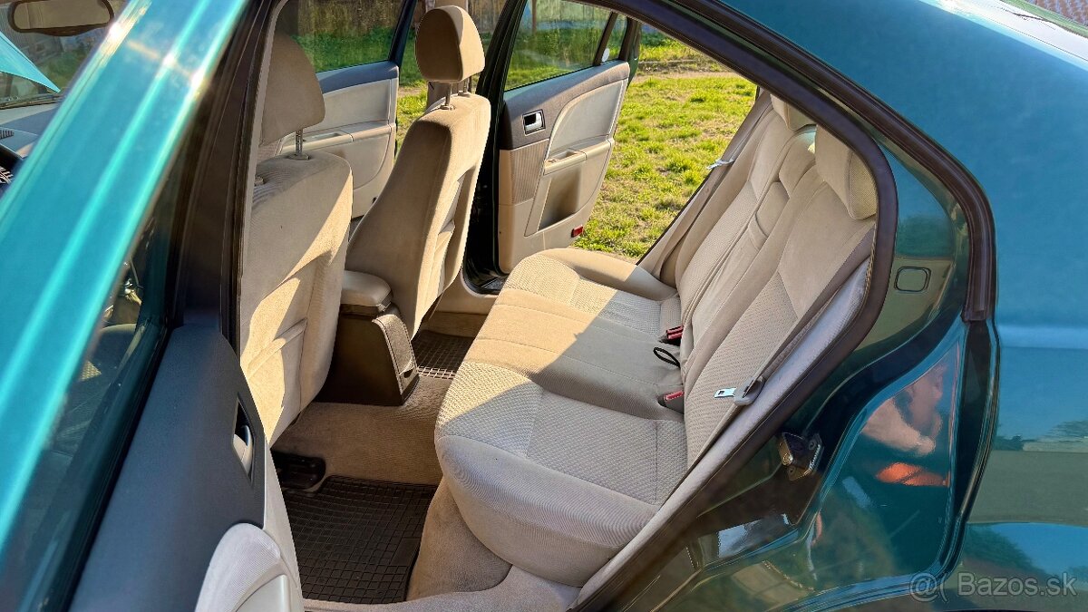 Ford Mondeo MK3 Liftback - 10