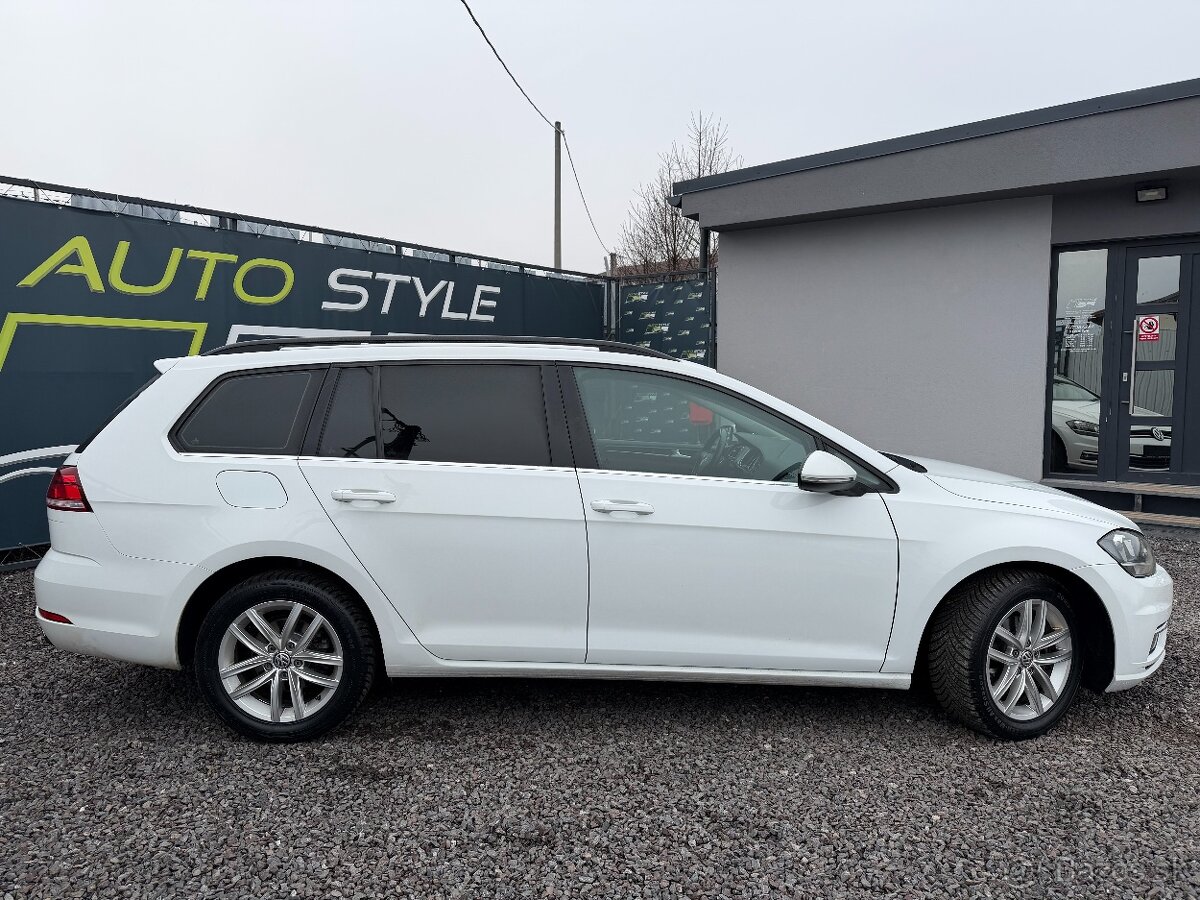 Volkswagen Golf Variant 2.0 TDI Highline - 10