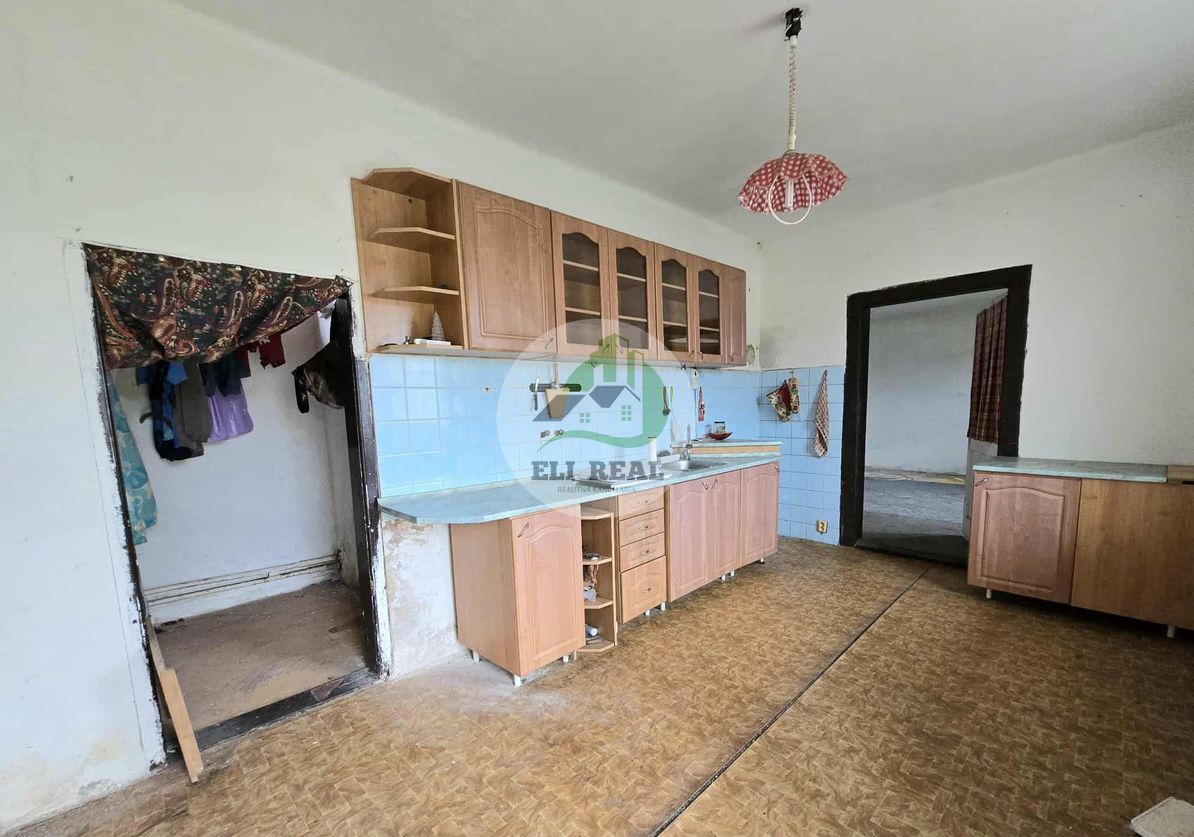 Na predaj rodinný dom v pokojnej časti obce Drienovec, KE ok - 10