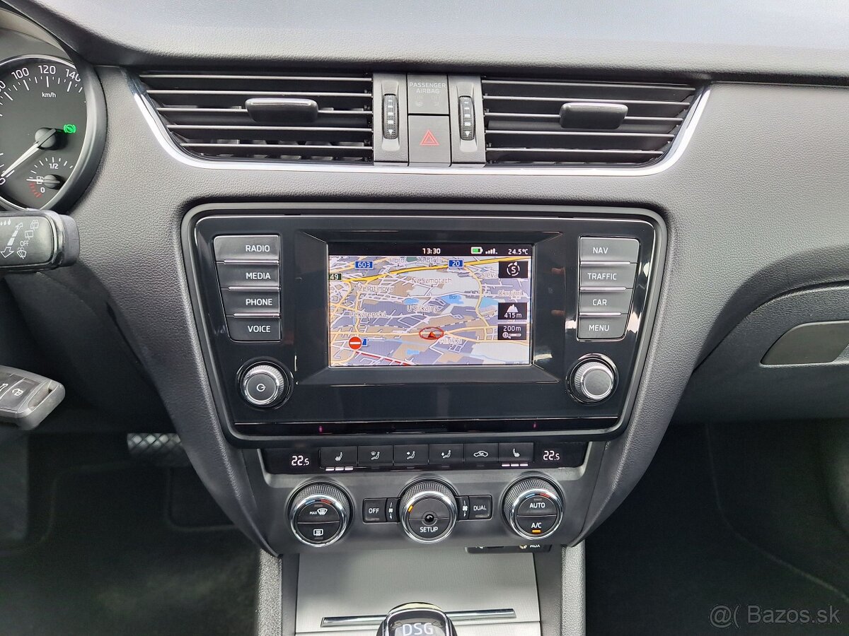 Škoda Octavia Combi 2.0TDi DSG - 10