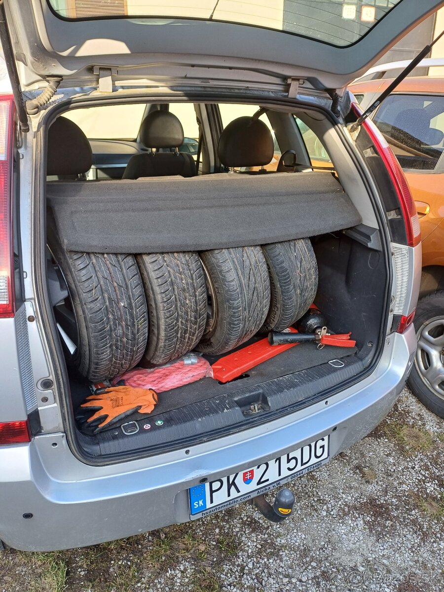 Opel Meriva 1,7d - 10