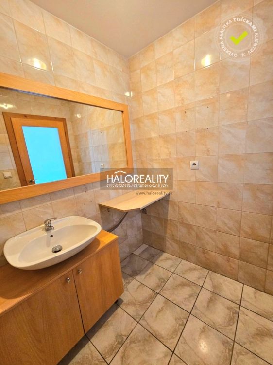 HALO reality - Predaj, 1 x dvojizbový byt , 1 x trojizbový b - 10