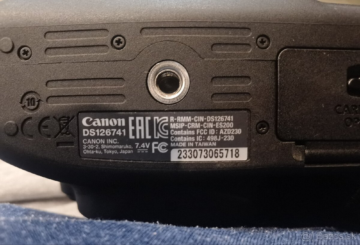 Canon EOS 2000D + EF-S 18–55mm + príslušenstvo - 10