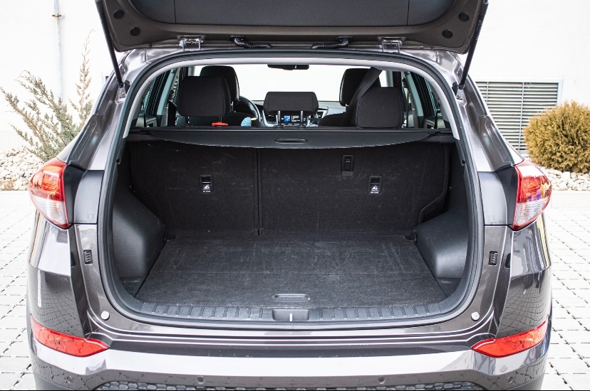 Hyundai Tucson 1.7 CRDi - 10