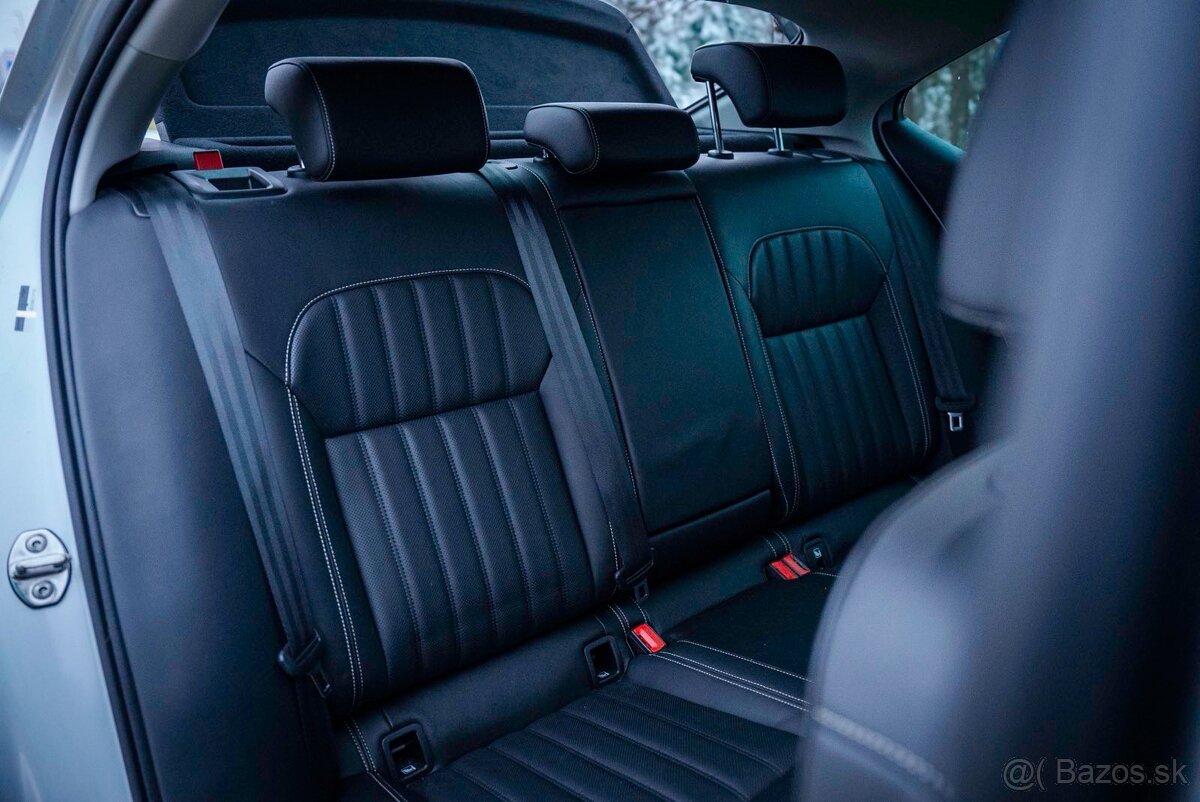 Škoda Superb L&K 2.0 TSi 4x4 DSG - 10