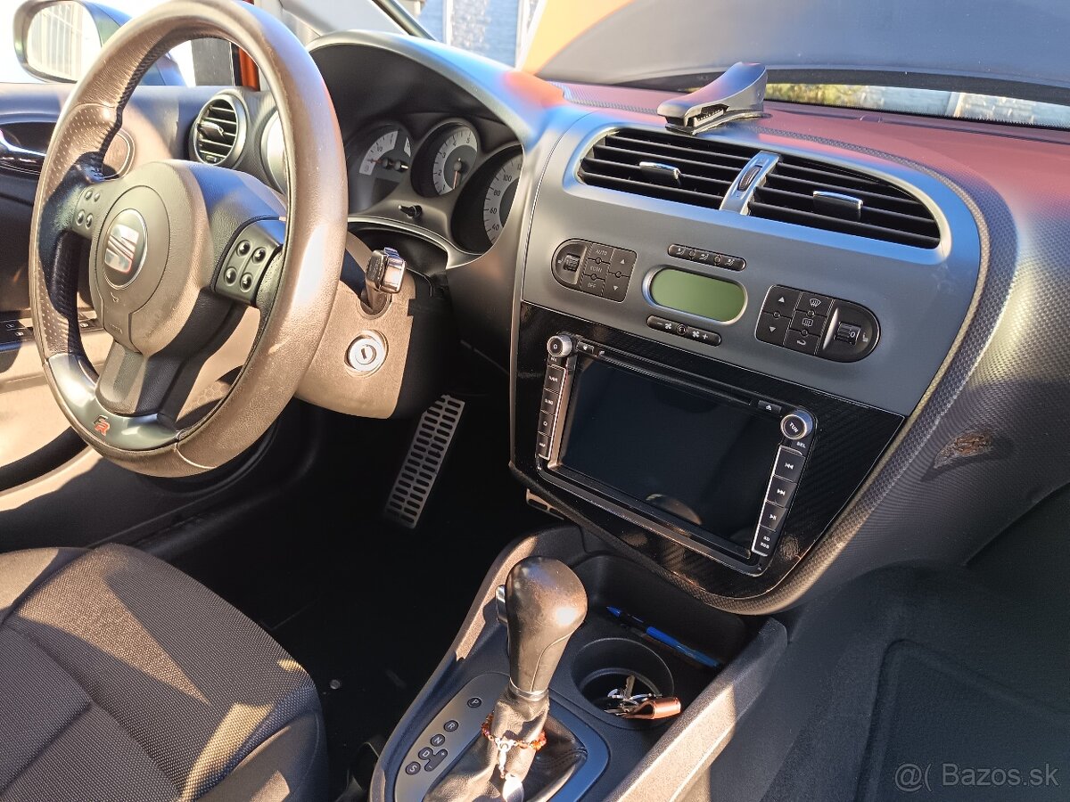 Predám Seat Leon FR DSG 2.0 tfsi - 10