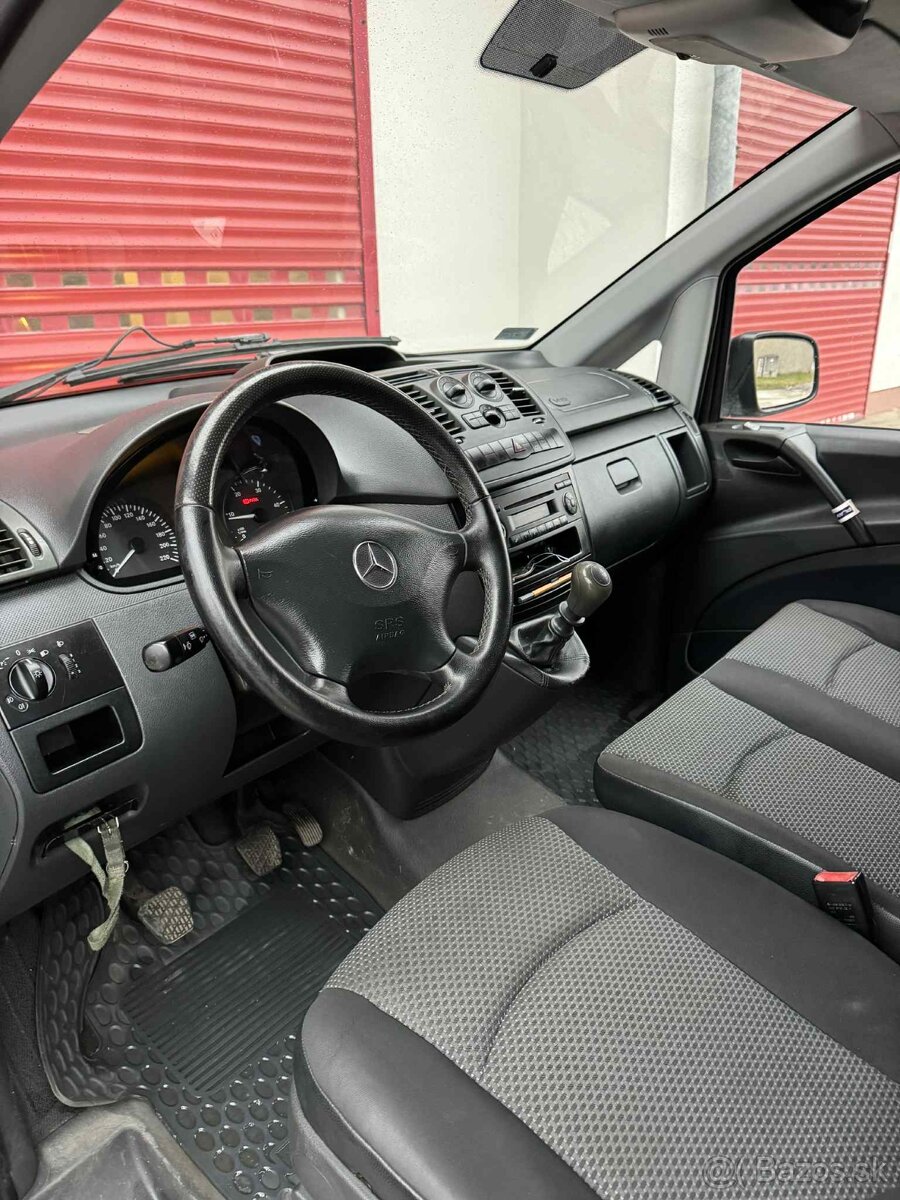 Mercedes-Benz Vito LONG 110 W639 Lift - 10