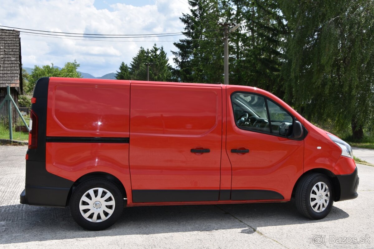 Renault Trafic - 10