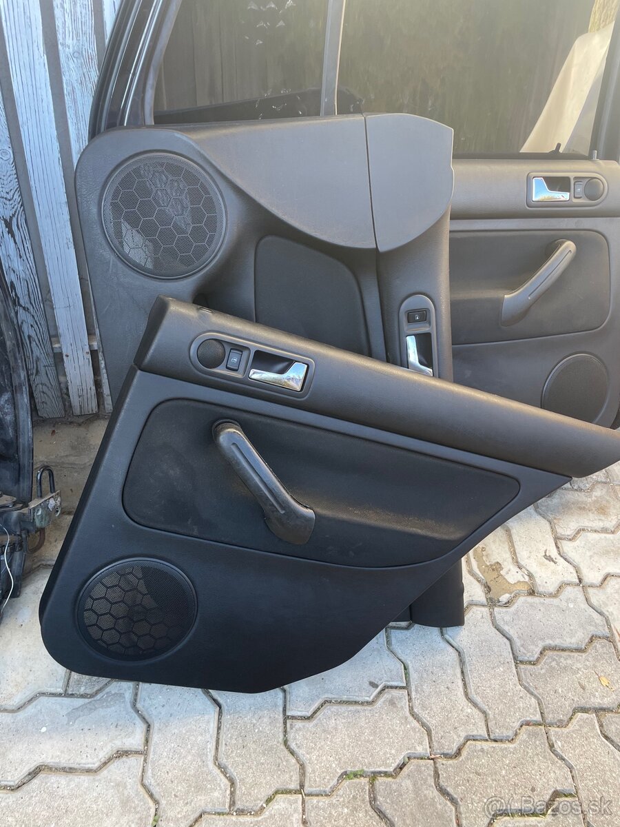 Golf 4 hatchback dvere - 10