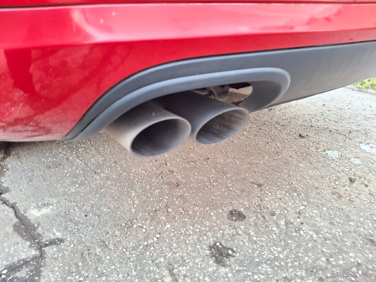 Volkwagen Passat B6 1,9 TDI R-line - 10