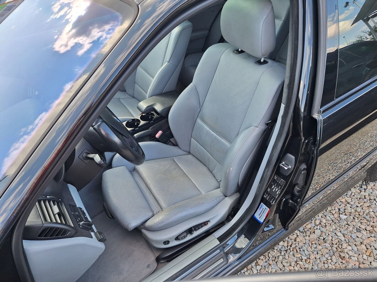 BMW E46 330i M Paket EXTRA VÝBAVA - 10