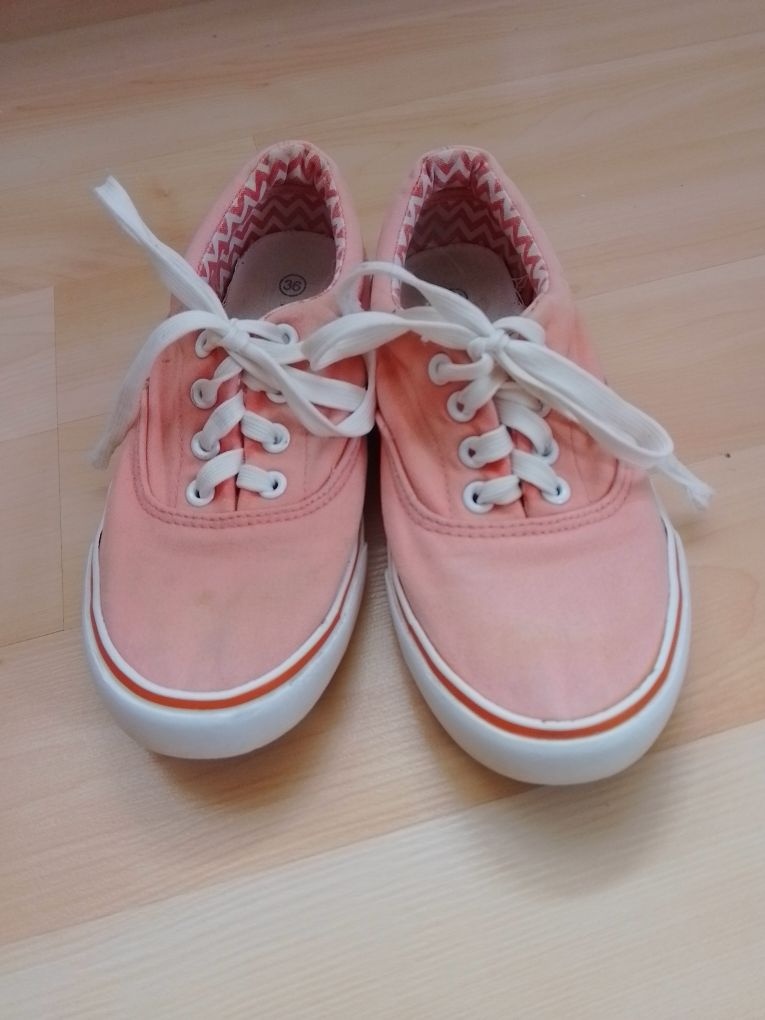 Ružové tenisky (30, 35 a 36) - 10