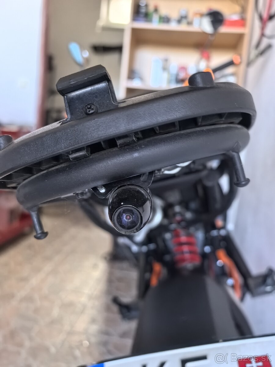 Elektro motocykel Soco TCMax - 10