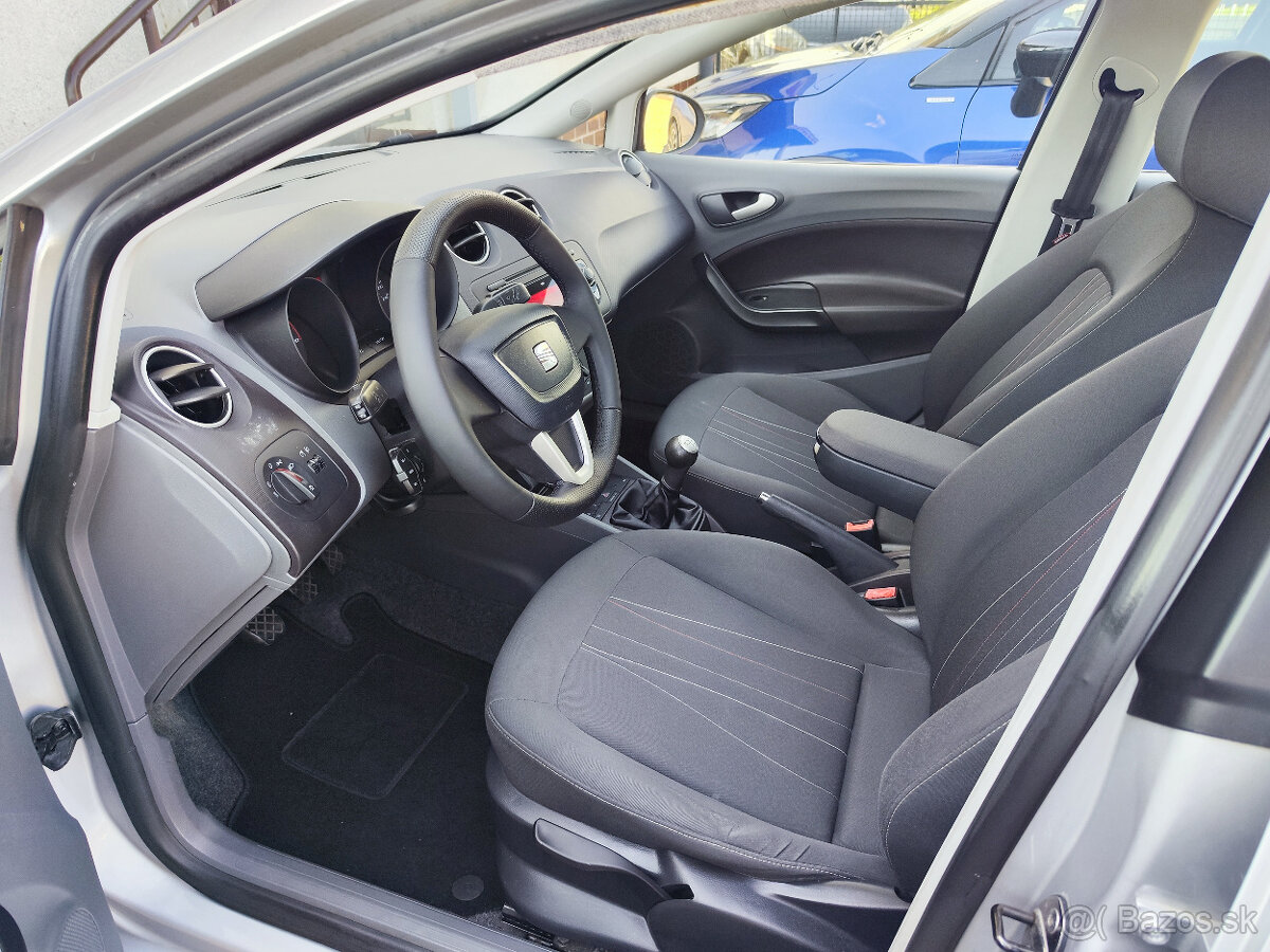 Seat Ibiza 1.4i 16V Reference - 10