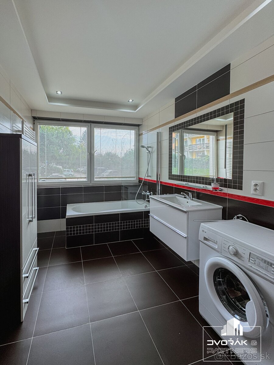 EXKLUZÍVNE 3 izbový byt v centre mesta na Komenského ulic - 10