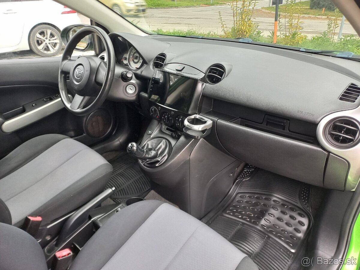 Mazda 2 1.3i 55,kw LPG Comfort - 10