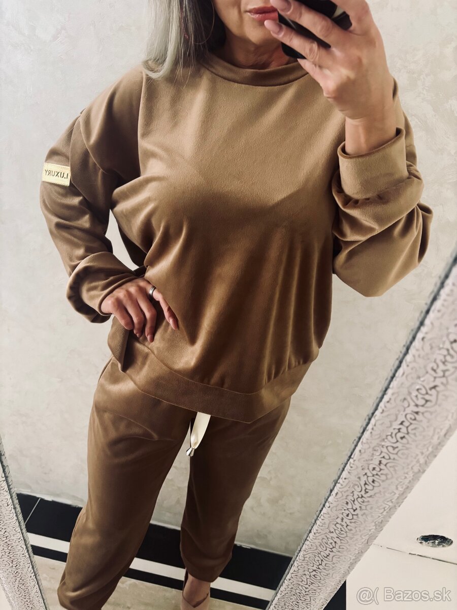 Damska talianska velurova suprava browni - 10