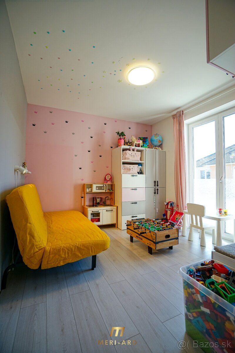 4 izbový rodinný s pekným pozemkom v tichom prostredí, Rajka - 10