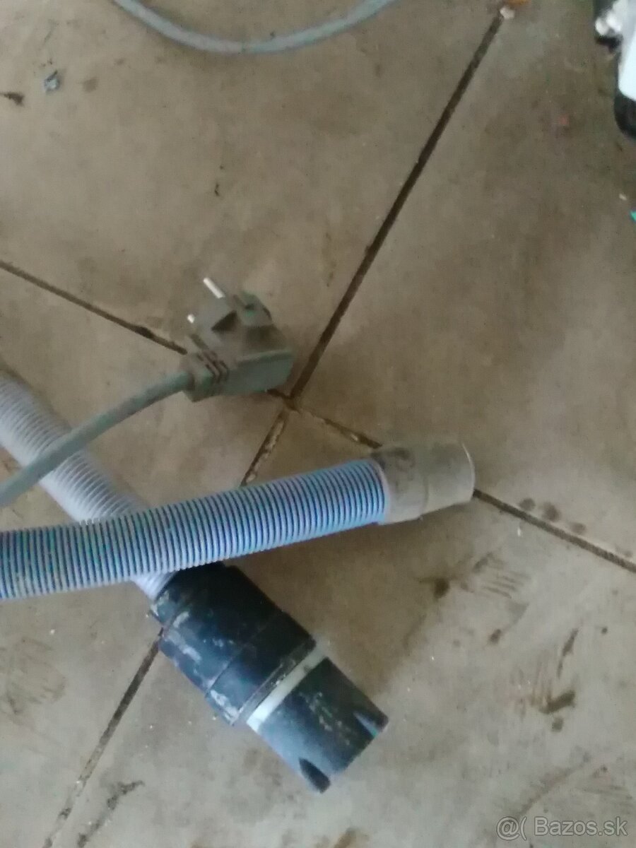 Menšia umývačka Zanussi - 10