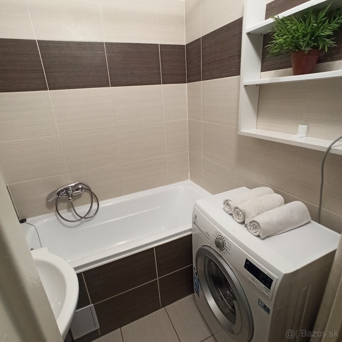 2 izbový byt na v centre na prenájom - 10