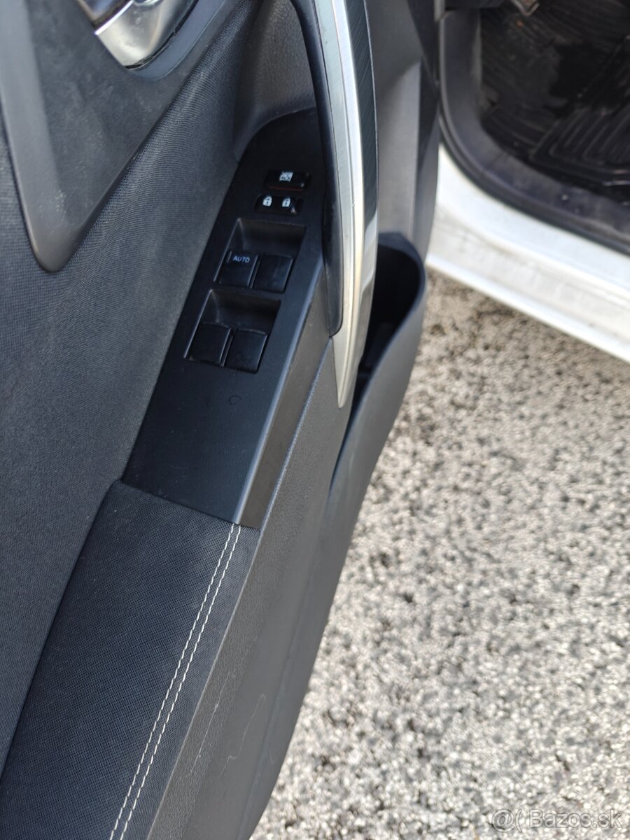 Toyota Auris 2014. 1,4 diesel - 10