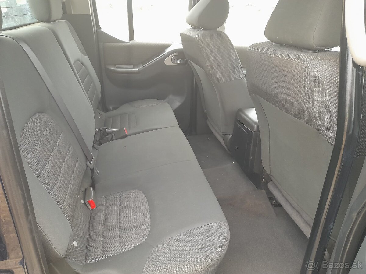 Nissan navara D 40,dci 2.5 - 10