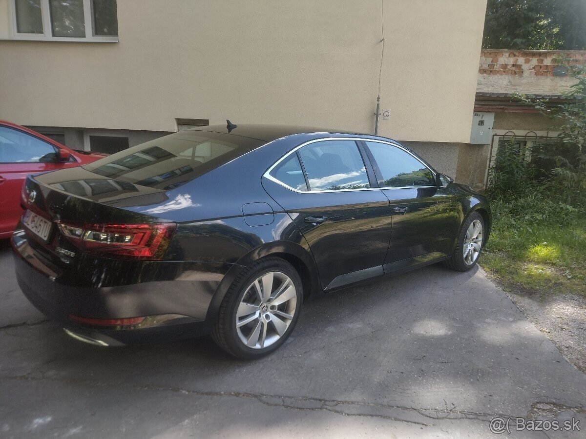Škoda Superb 2,0 TDi ,4x4 ,2018 - 10