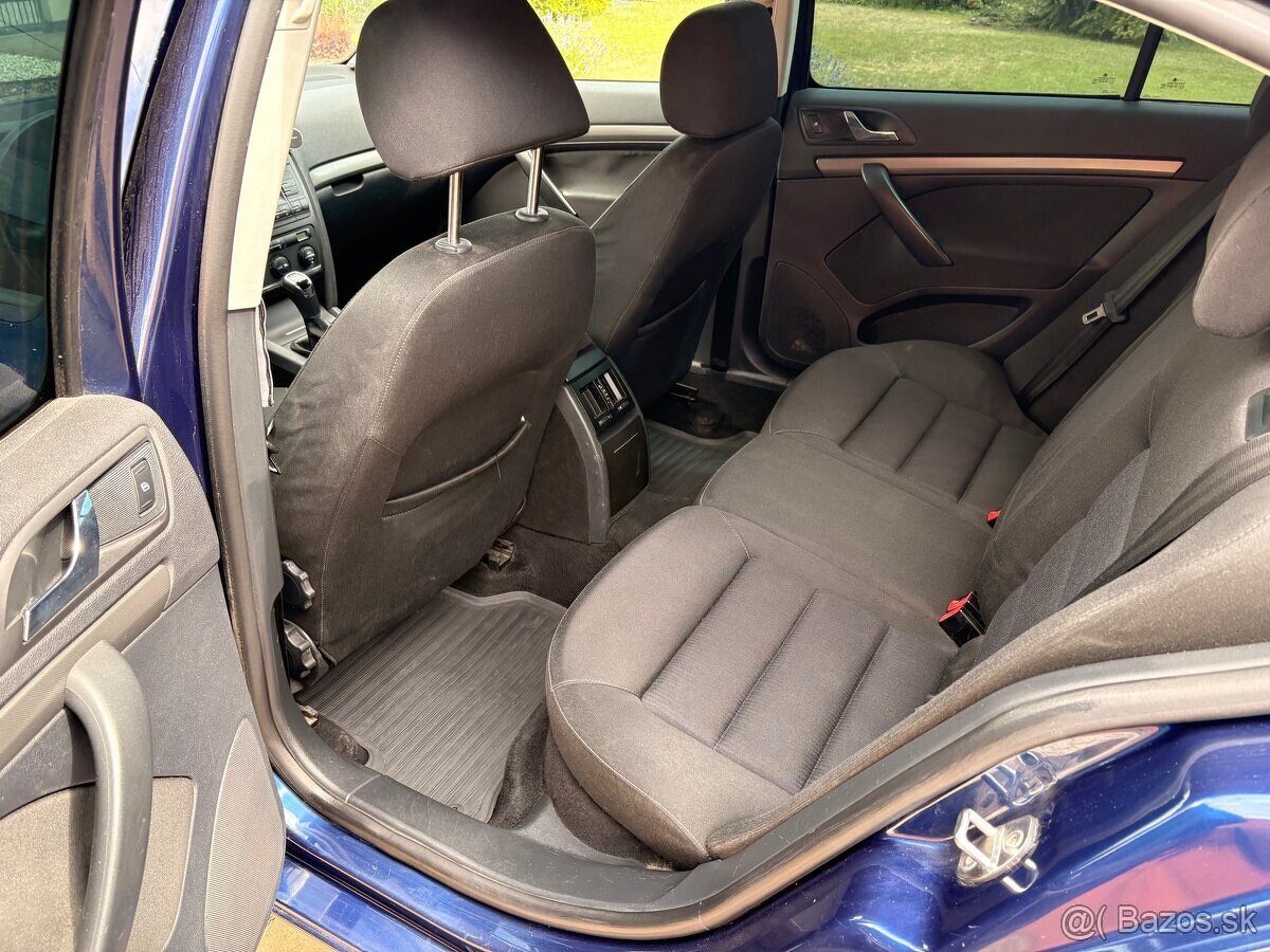 Škoda Octavia 2 - Benzín - 10