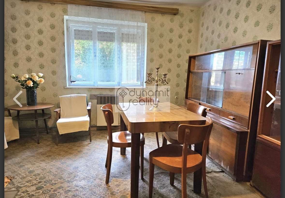 Rodinný dom / chata so 4683 m² pozemkom a kúskom lesa - 10