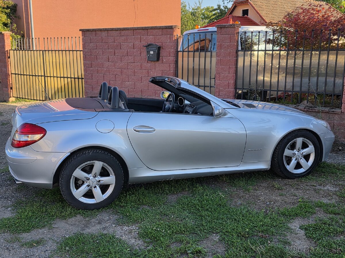 Mercedes SLK 200 Kompresor • Benzín • AUTOMAT • 18 tisíc KM - 10