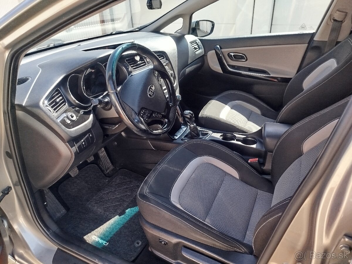 Kia Ceed sw Platinum 1,6 CRDi 94kw - 10