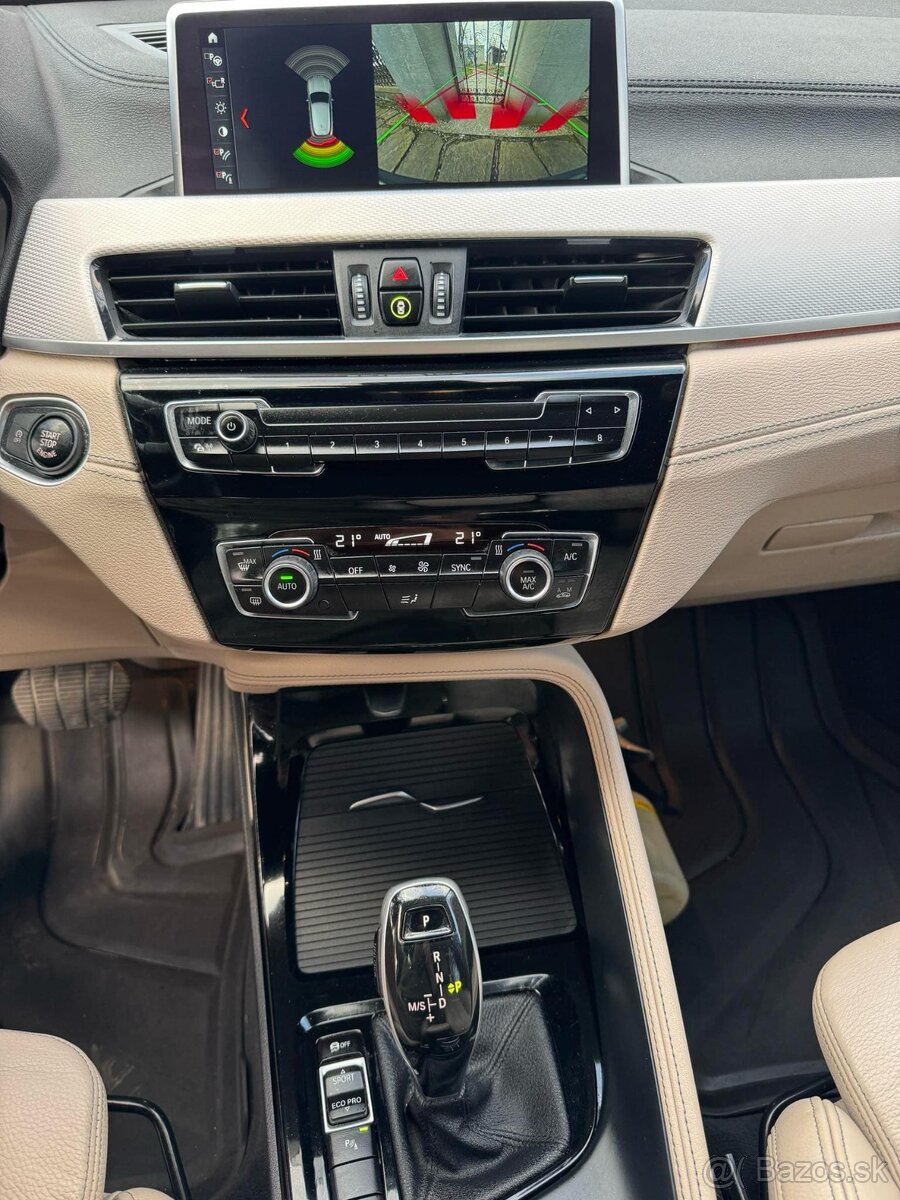 BMW X2 sDrive 1.8i M packet - 10