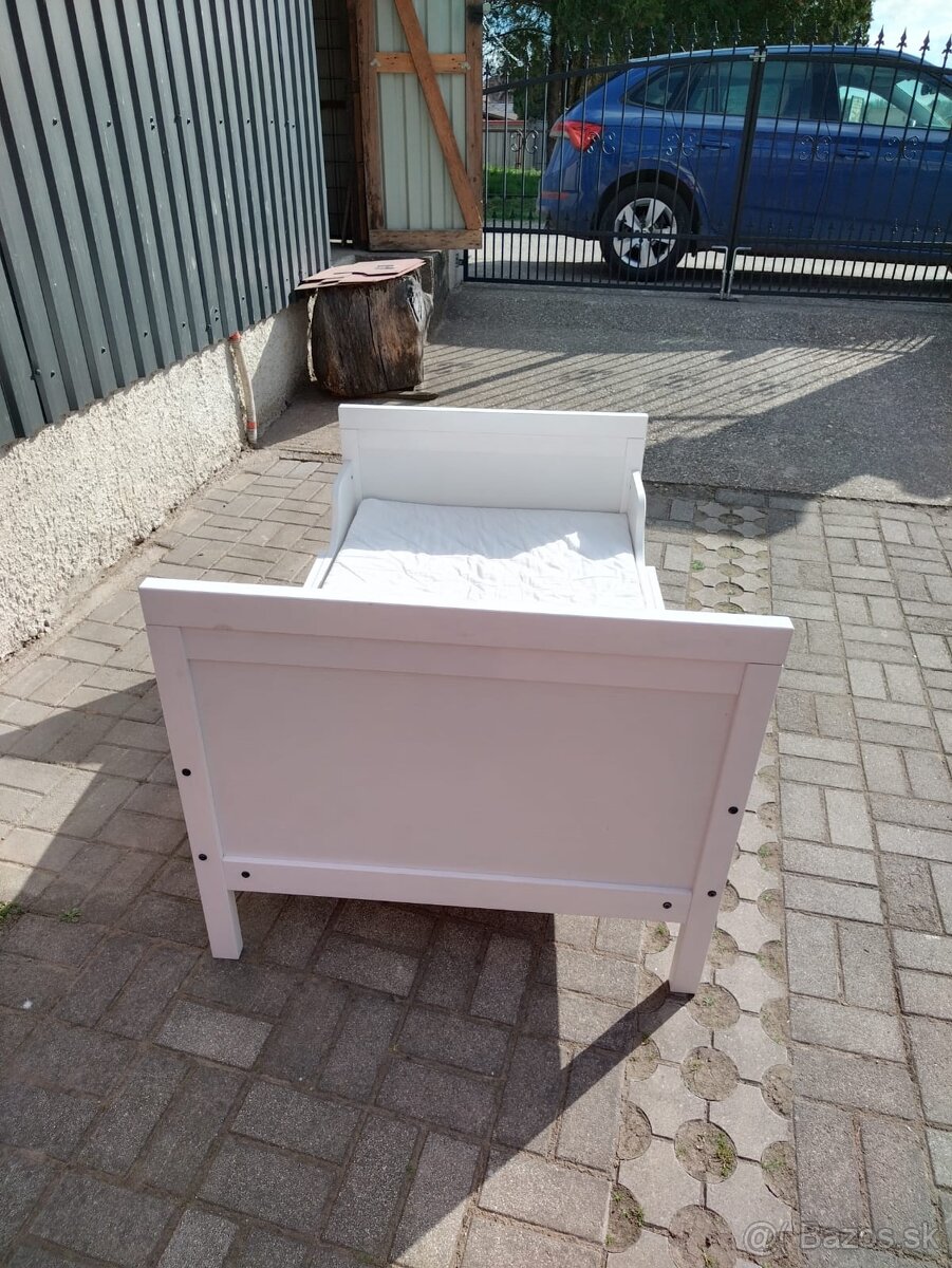 Rastúca postel pre deti Sundvik - 10