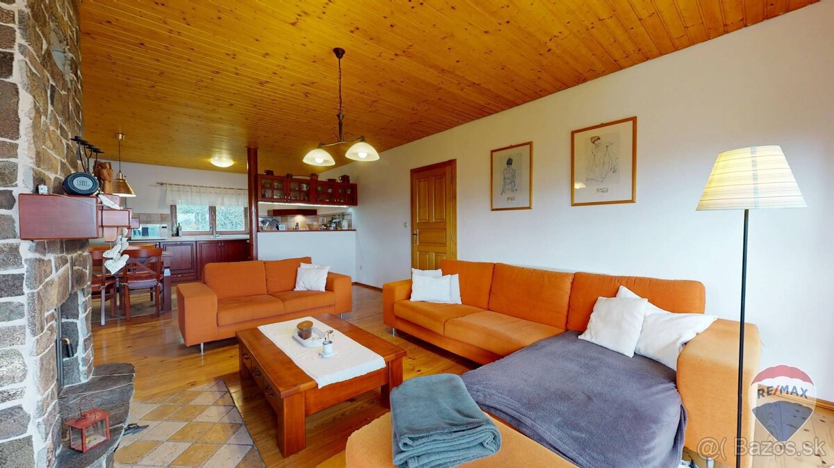 Na predaj charizmatický RD, ktorý ponúka pokojné bývanie v l - 10