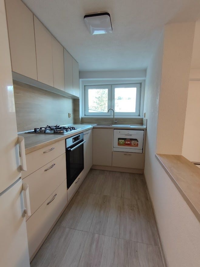 Podnikajte vo svojom: predaj zrekonštruovaný objekt Sásova - 10