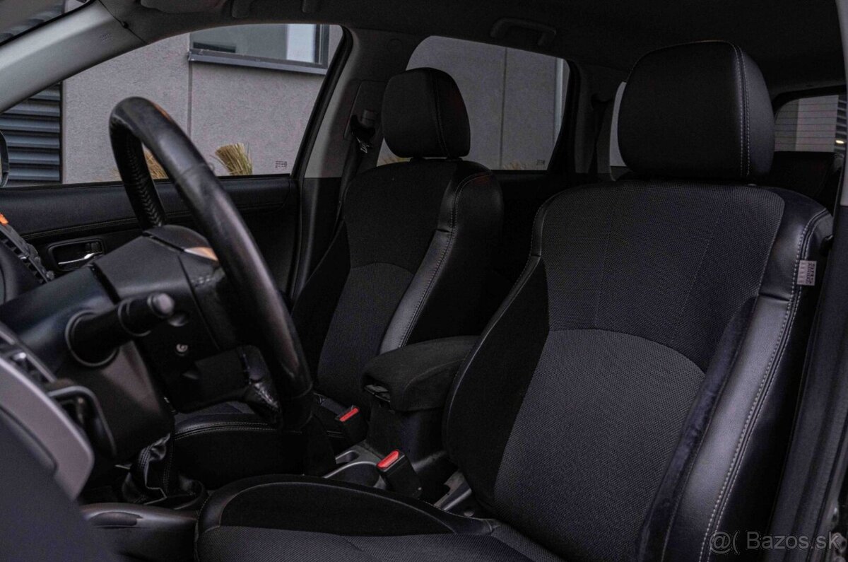 Mitsubishi Outlander 2.2 DI-D - 10