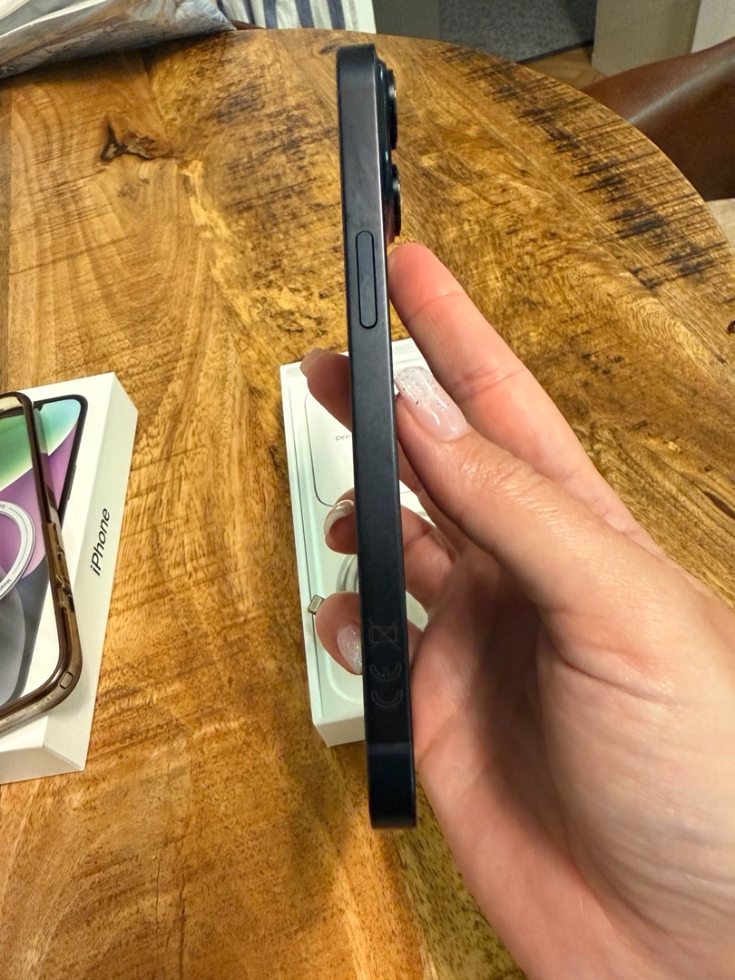 iPhone 14 – Top stav - 10